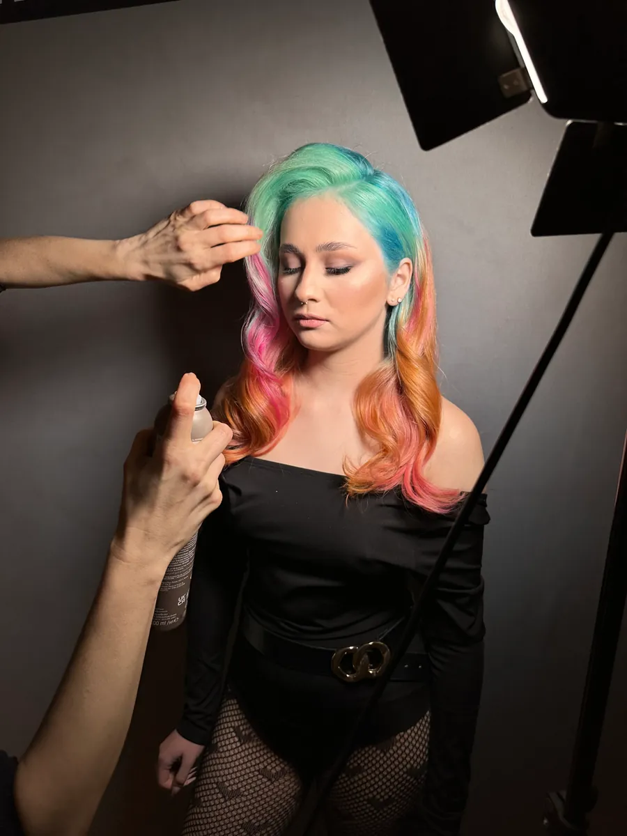 Lucrare salon 73